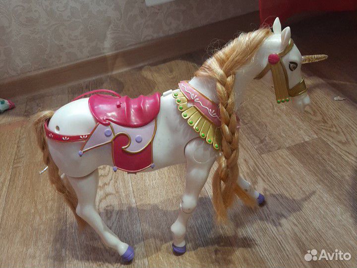Лошадь из Винкс, она может ходить и ещё у неё свет купить на Зозу.ру - фотография № 2
