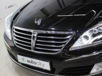 Hyundai Equus значок на капоте