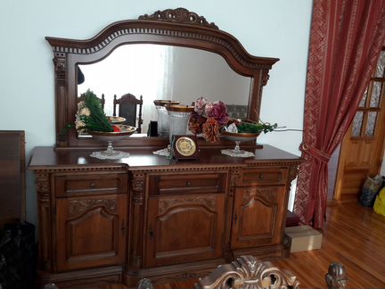 Румынская столовая мебель 