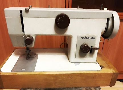 Швейная машина Чайка 134А