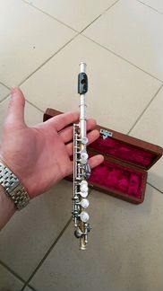 Старинная флейта