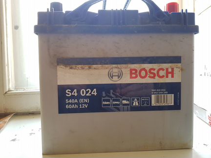 Аккумулятор Bosh S4 024