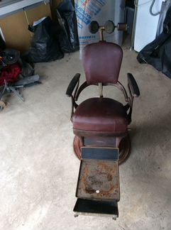 Кресло раритетное,зубоврачебное,1930года. Продаётс