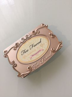 Палетка Too faced