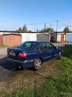 Volvo S40 1.9 МТ, 2004, седан
