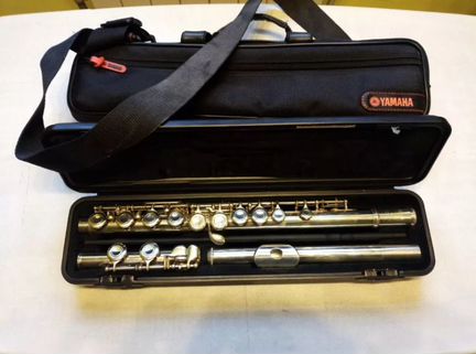 Флейта Yamaha 211