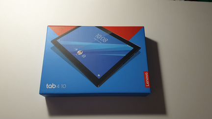 Планшет Lenovo Tab4 10 TB-X304L 10.1