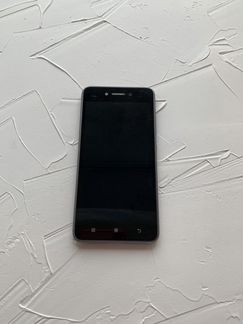Телефон Lenovo S90