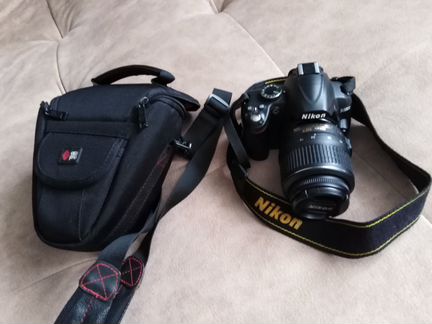 Зеркальный фотоаппарат Nikon-D3000