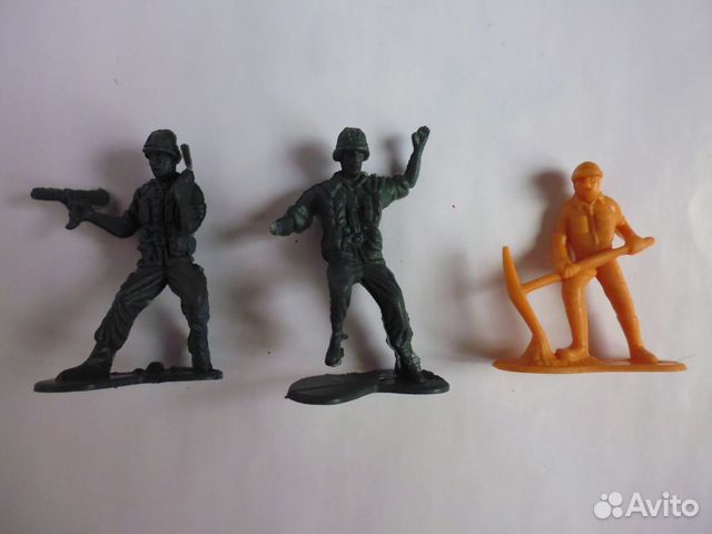 Cолдатики, коллекционные карточки-комиксы, журналы