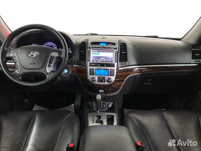 Hyundai Santa Fe `2011