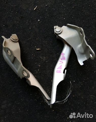 Петли капота Toyota Rav4 aca21