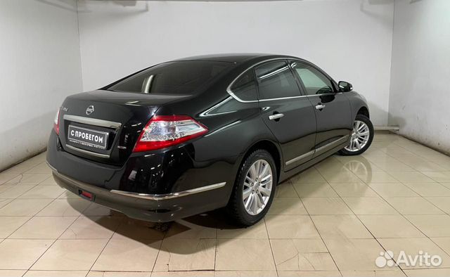 Nissan Teana `2011