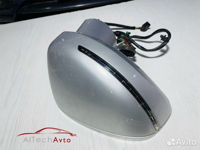 Зеркало боковое правое Audi TT 8J Coupe