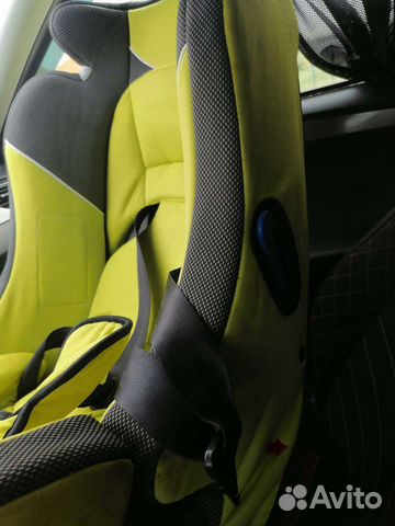 Детское автокресло