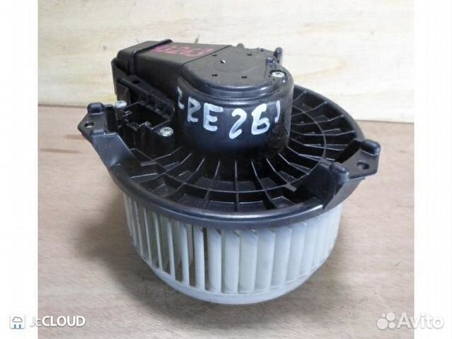 Мотор печки на toyota allion ZRT261 3ZR-FAE