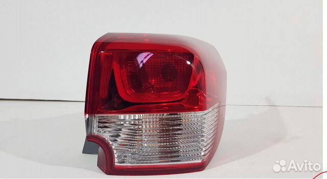Фонарь задний правый Киа Рио 3 с 2015