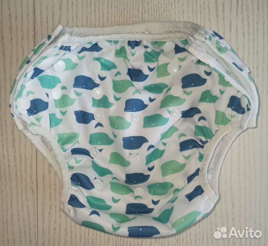 Трусики и шапочка для плавания