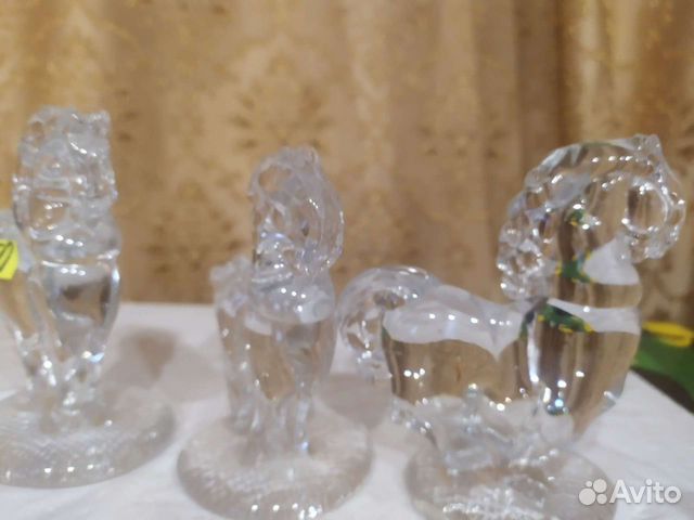 Статуэтка лошадка