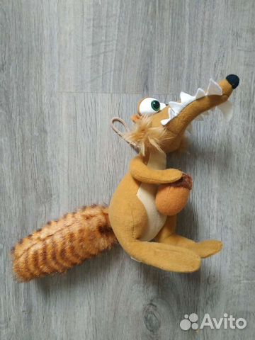 Мягкая игрушка Белка с орехом