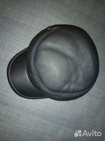 Мужская кожаная кепка