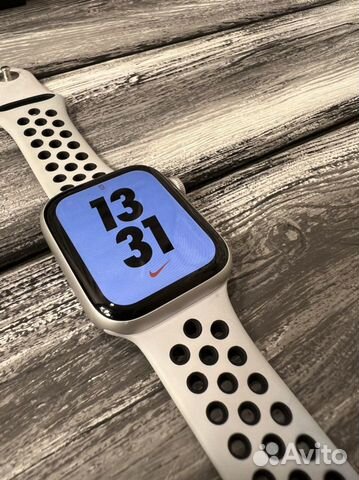 Apple Watch SE 44 mm Nike Ростест 