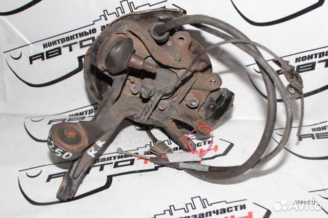 Ступица toyota avensis ADT250 ADT251 AZT250 AZT250