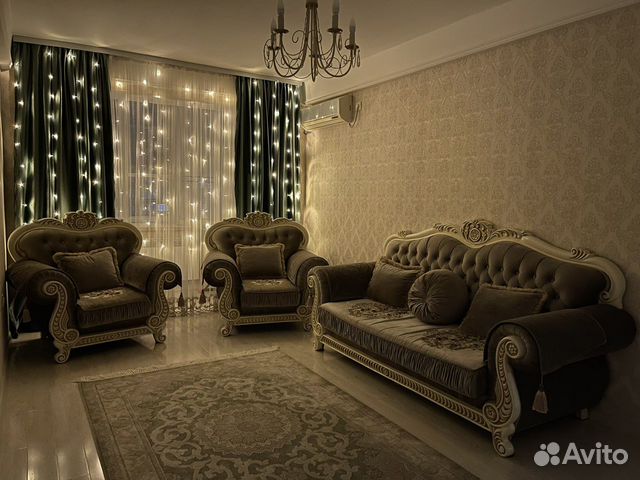 

2-к. квартира, 80 м², 8/9 эт.