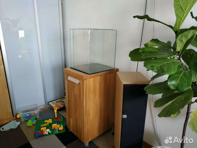 Аквариум Dennerle nano cube 60l. с тумбой