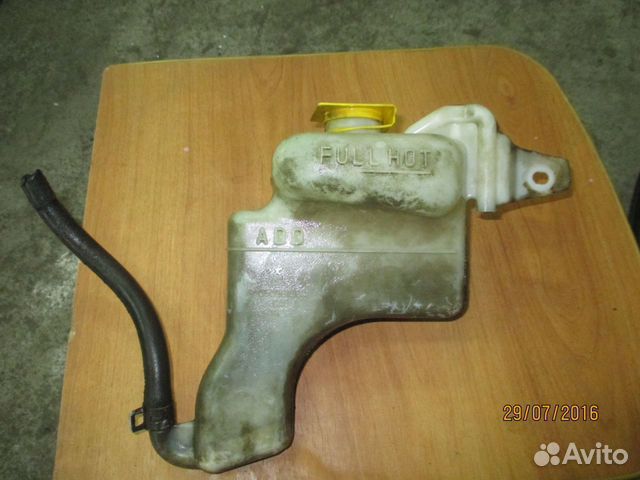 Бачок расширительный 05058156AF Jeep Compass