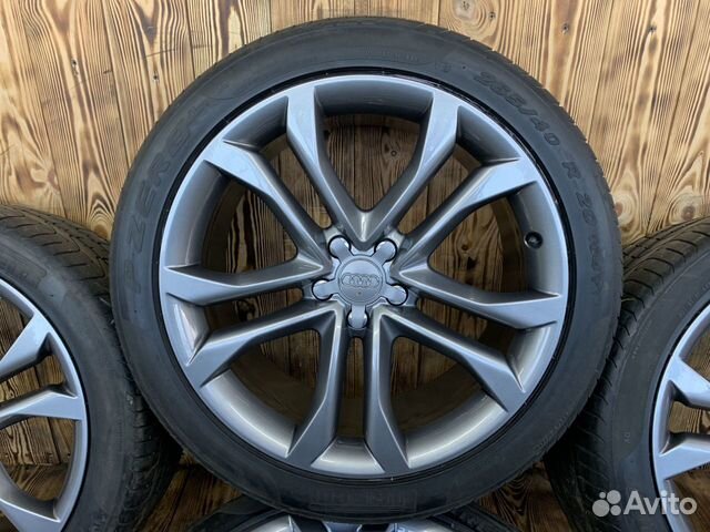 Оригинальные колеса на Audi A8/S8 4H R20