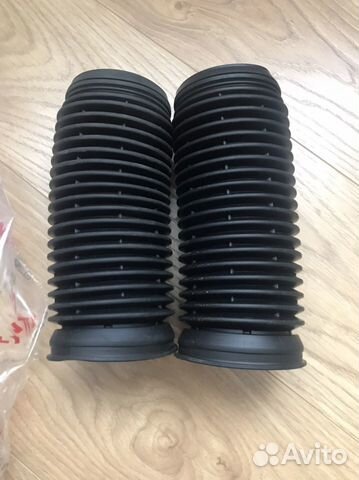 Пыльники для передних амортизаторов