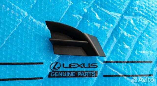 Заглушка крюка Лексус рх 4 поколение левая NEW