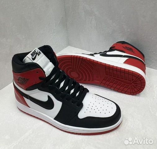 Кроссовки Nike Air Jordan 1