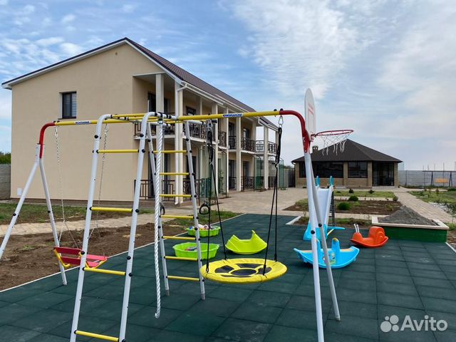 

8-к. дом, 270 м²