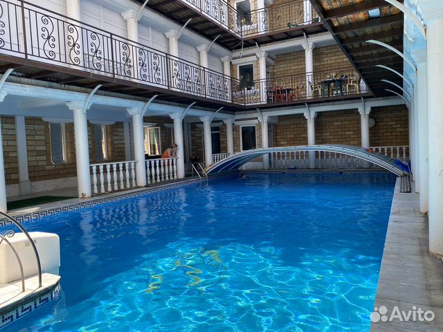 

1-к. квартира, 50 м², 1/4 эт.