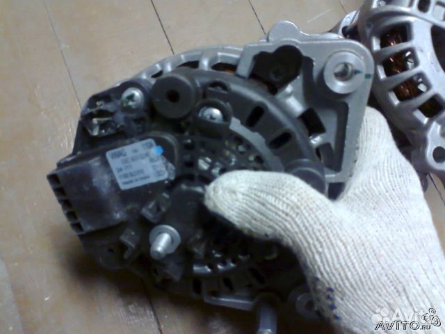 Генератор VW, Skoda, Audi f000BL0618 новый оригин Генератор VW, Skoda, Audi f000BL0618 новый оригин