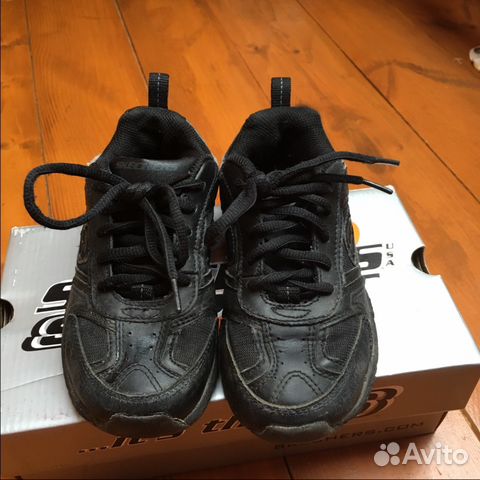 Кожаные кроссовки sketchers Кожаные кроссовки sketchers