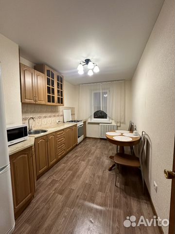 

3-к. квартира, 74 м², 9/10 эт.