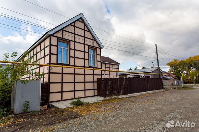 

8-к. коттедж, 300 м²