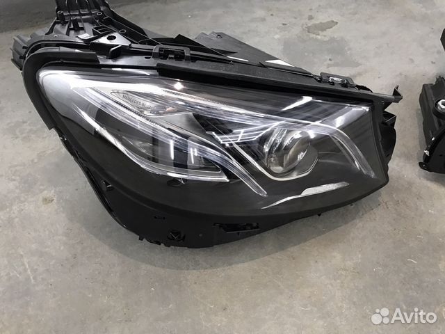 Фара на мерседес 213 Mercedes w213 Фара на мерседес 213 Mercedes w213