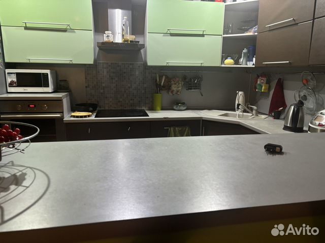 

4-к. коттедж, 300 м²
