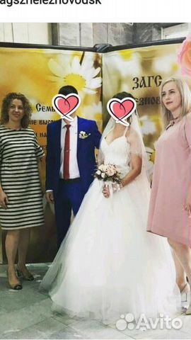 Продаю свадебное платье и мужской костюм