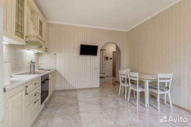 

2-к. квартира, 77 м², 4/7 эт.