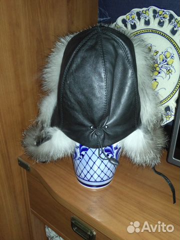 Шапки женские меховые зимние(лиса,песец,каракуль) Шапки женские меховые зимние(лиса,песец,каракуль)