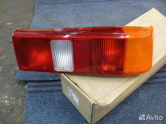 Фонарь задний правый для ford sierra Фонарь задний правый для ford sierra