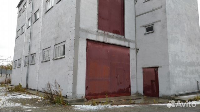 Склад 706 м²