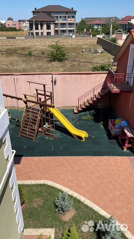 

4-к. дом, 180 м²