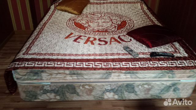 Двуспальная кровать Двуспальная кровать