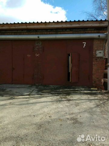Гараж, > 30 м²